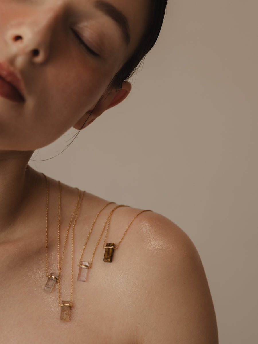 (Pink amethyst/gold) rect bandage necklace