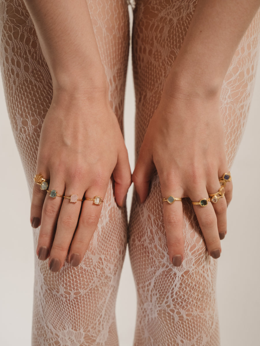 (Green amethyst/gold) rough stone ring