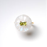 (レインボームーンストーン&ペリドット) flower carving ring