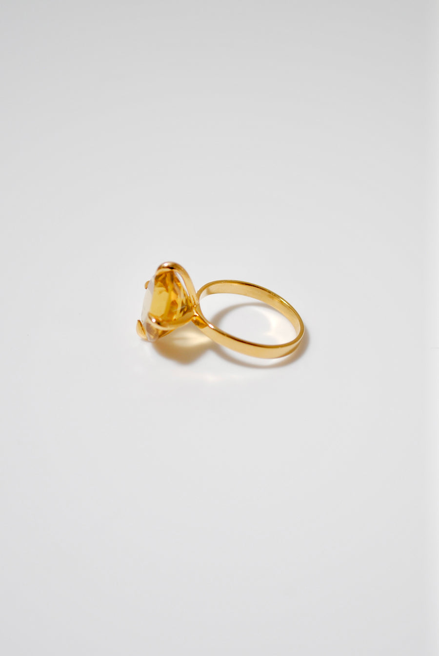 (Golden Green Quartz/Gold) Kitty Nails Ring