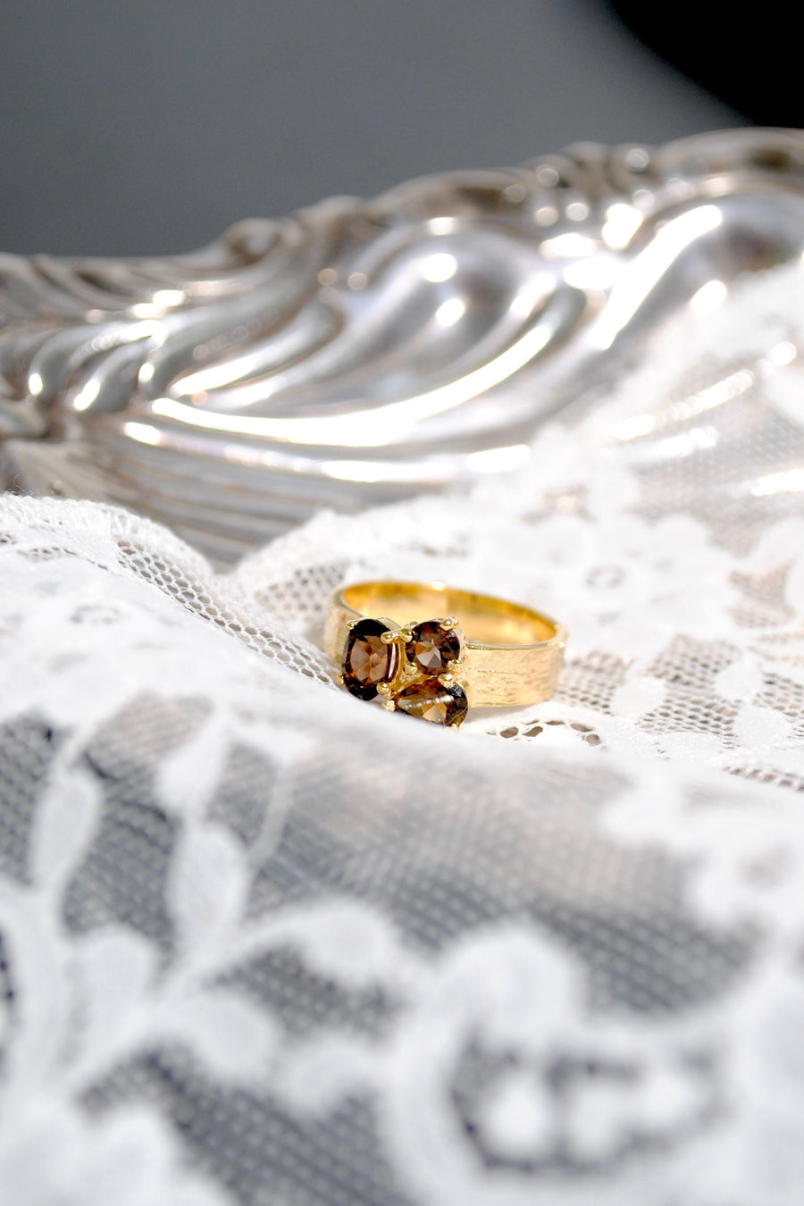 (スモーキークオーツ/gold) trio phool ring