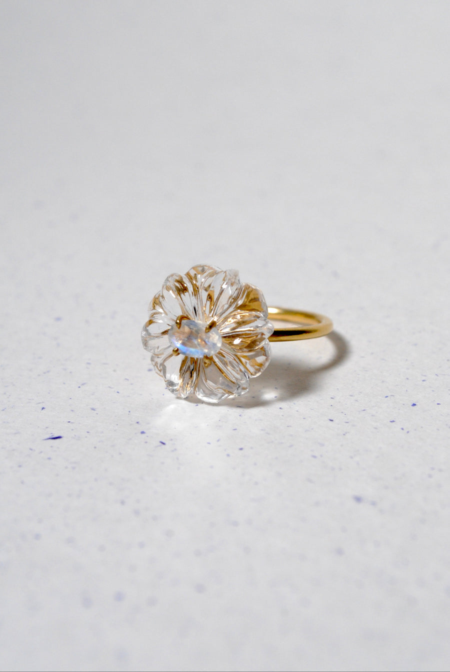 (Crystal &amp; Rainbow Moonstone) Flower Carving Ring