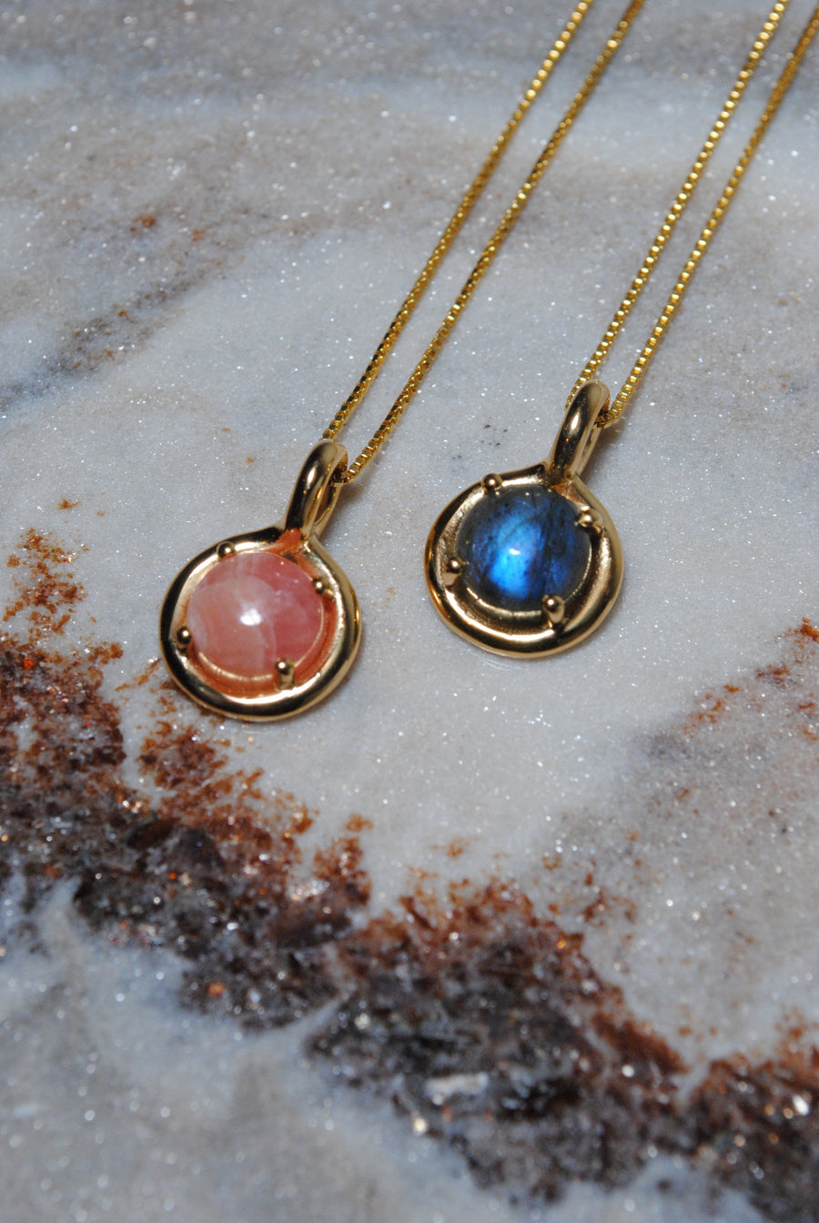 (ラブラドライト/gold) rope around-circle- necklace