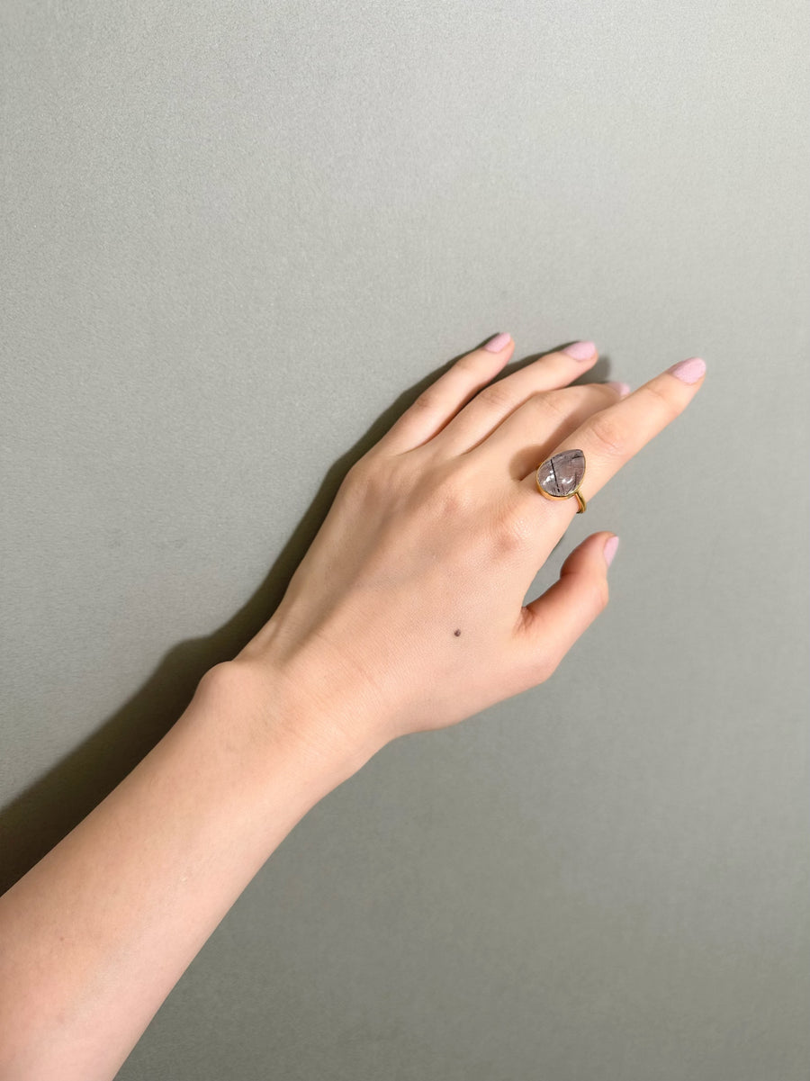 (ブラックルチルインクオーツ/gold) virgin drop ring