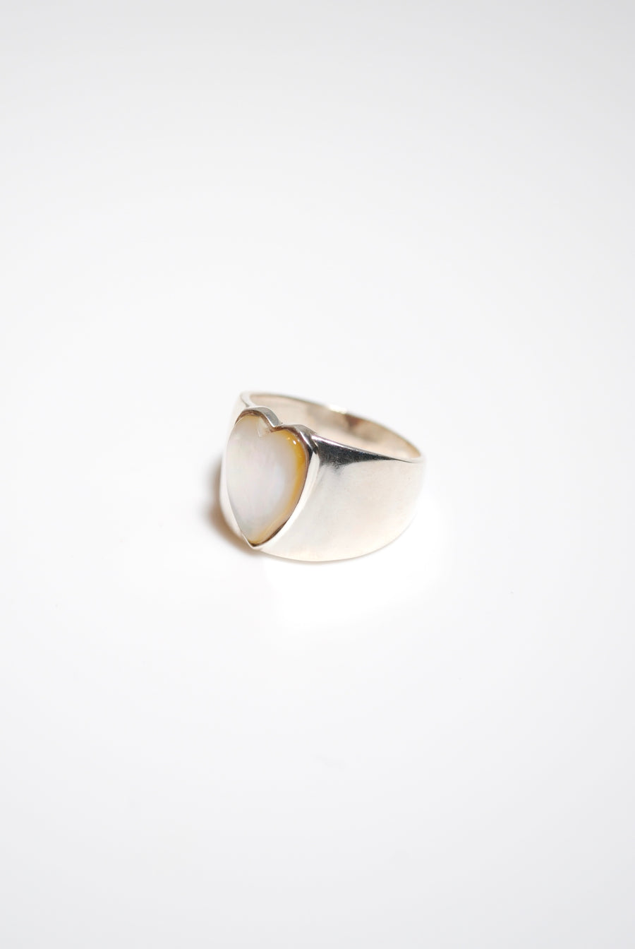 (マザーオブパール/silver) long heart rough ring