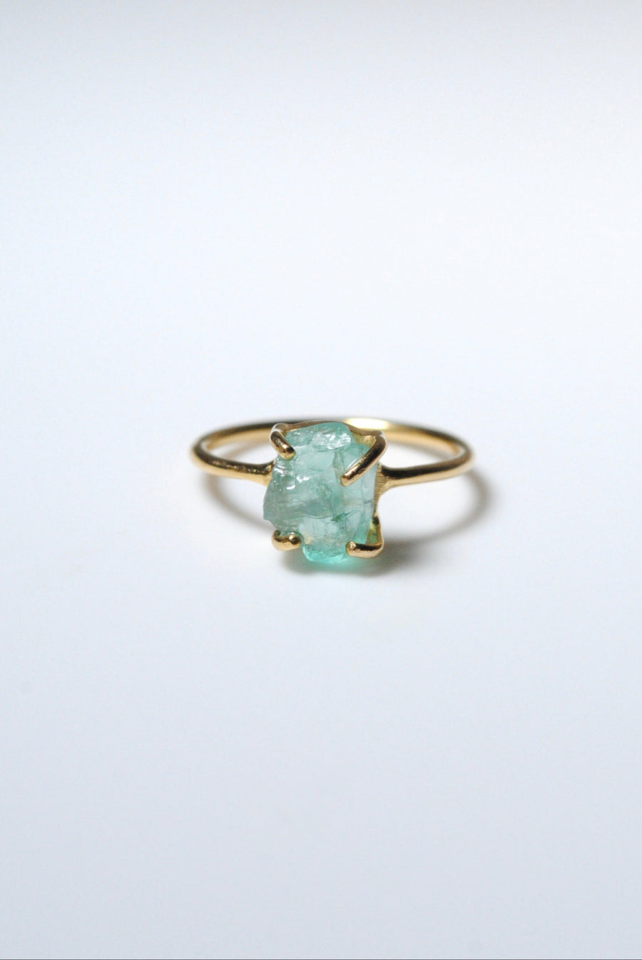 (Apatite/gold) rough stone ring