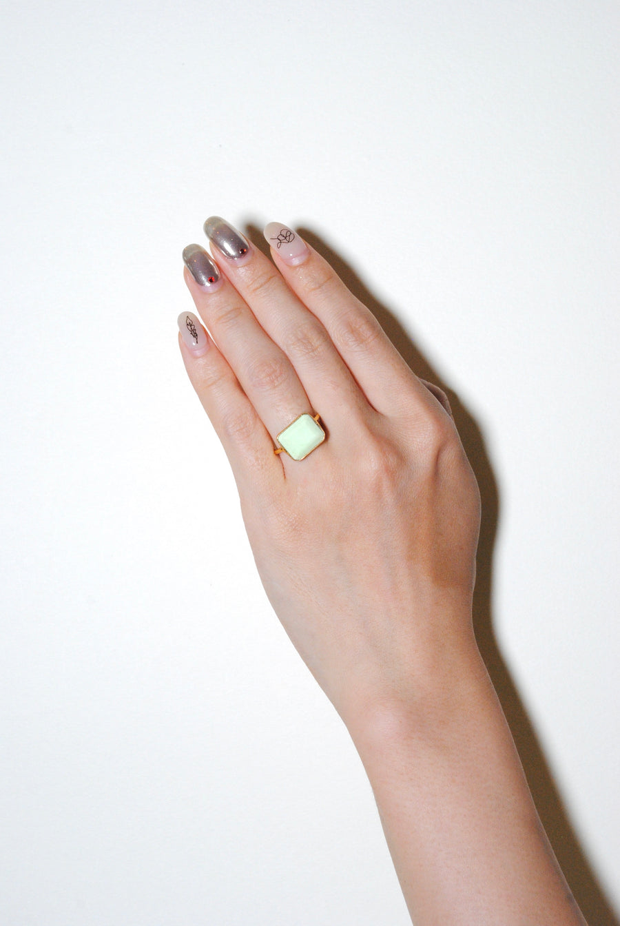 (Lemon Chrysoprase/Gold) Octagon Tile Ring