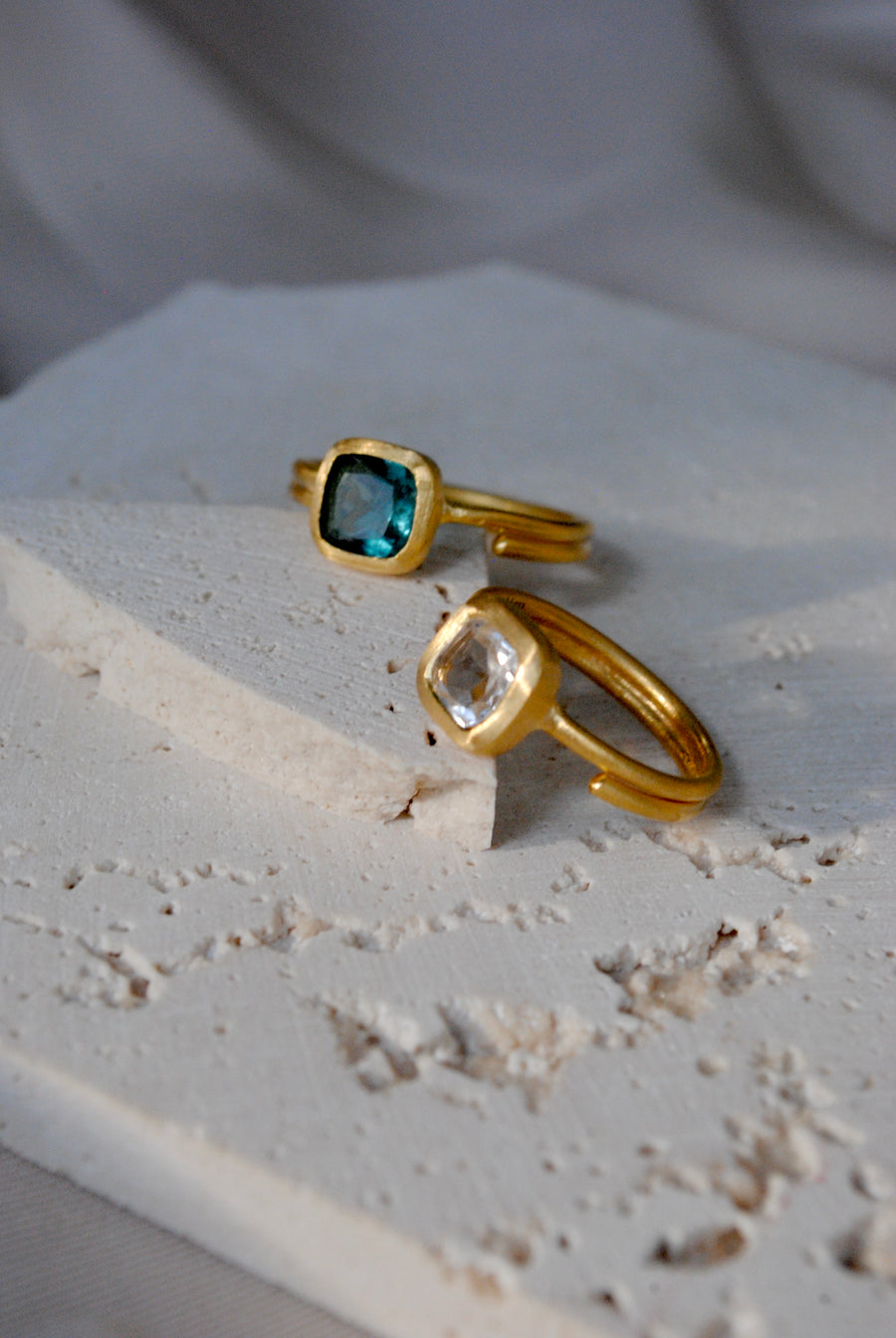 (Tanzanite/gold) Alma ring