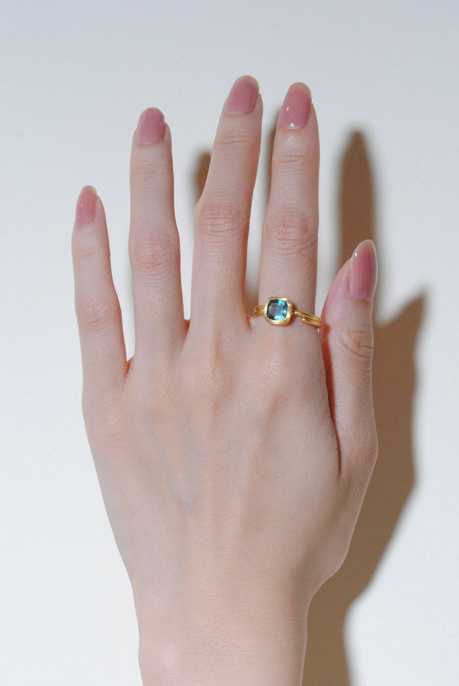 (Green Fluorite/Gold) Alma Ring