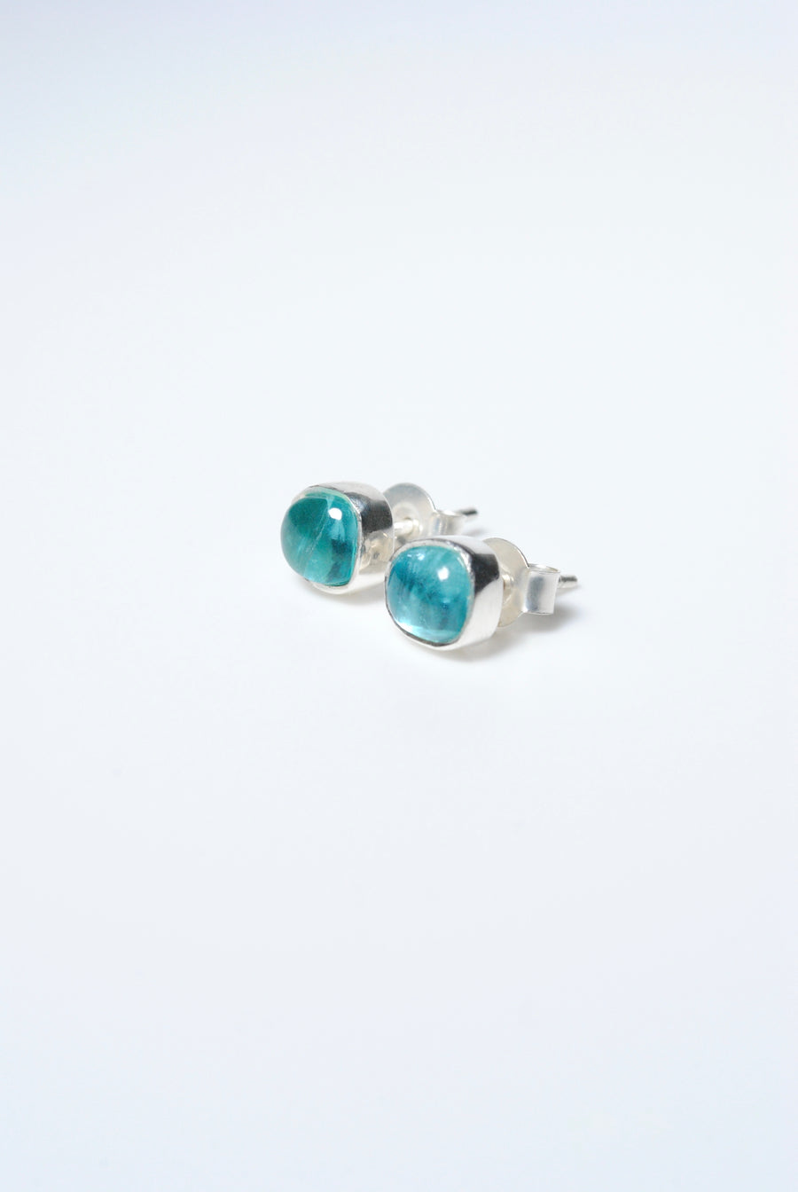 (アパタイト/silver) deformed petit earring
