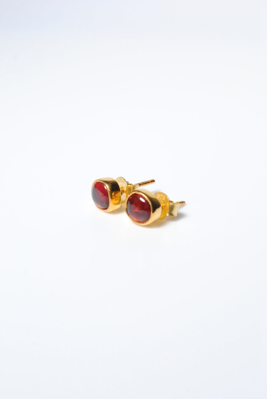 (ガーネット/gold) deformed petit earring
