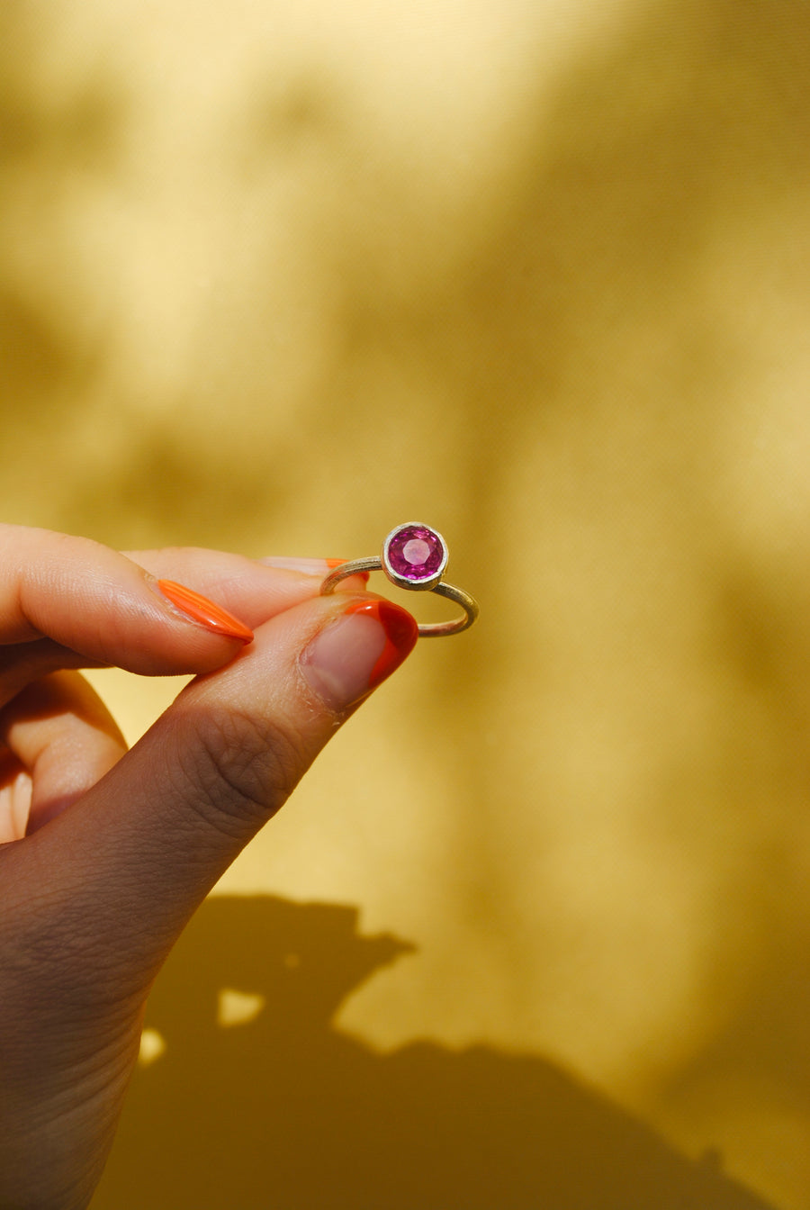 (Ruby/Silver) Twist Up 6 Ring
