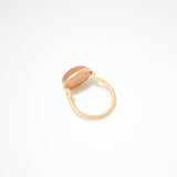 (ピーチムーンストーン/gold) oval flower CAB  ring
