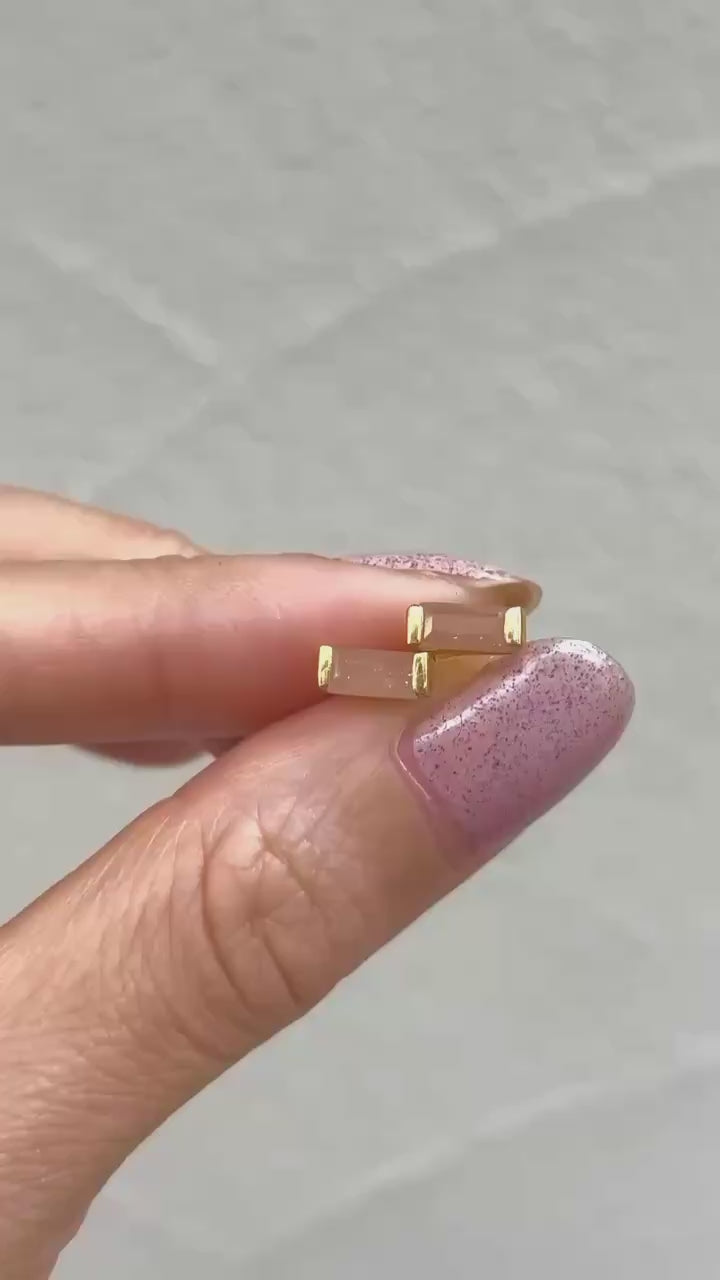 (ピーチムーンストーン/gold) mini rect boad earring