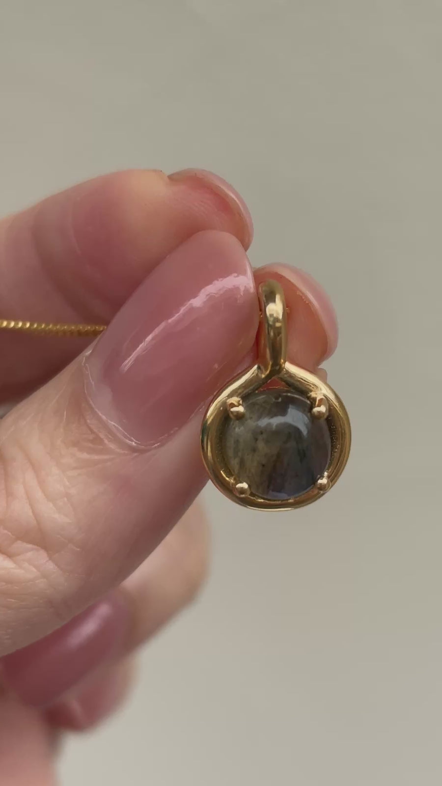 (ラブラドライト/gold) rope around-circle- necklace