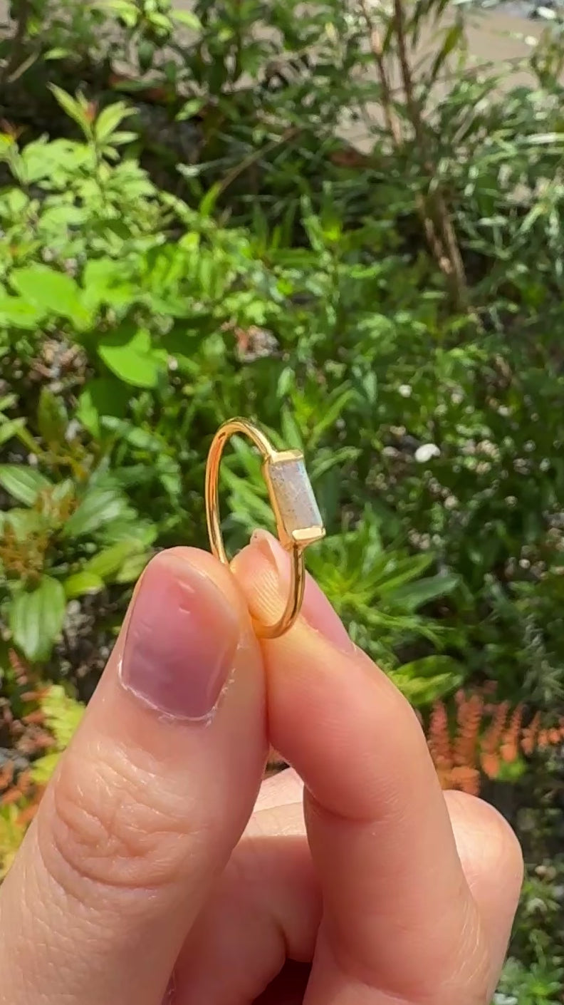 (ラブラドライト/gold) mini rect boad ring