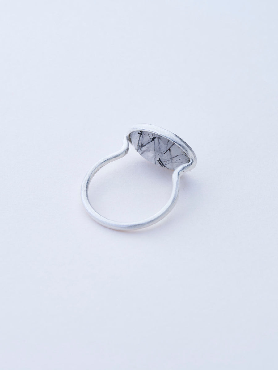 (Black rutilated quartz/silver) oval flower ring
