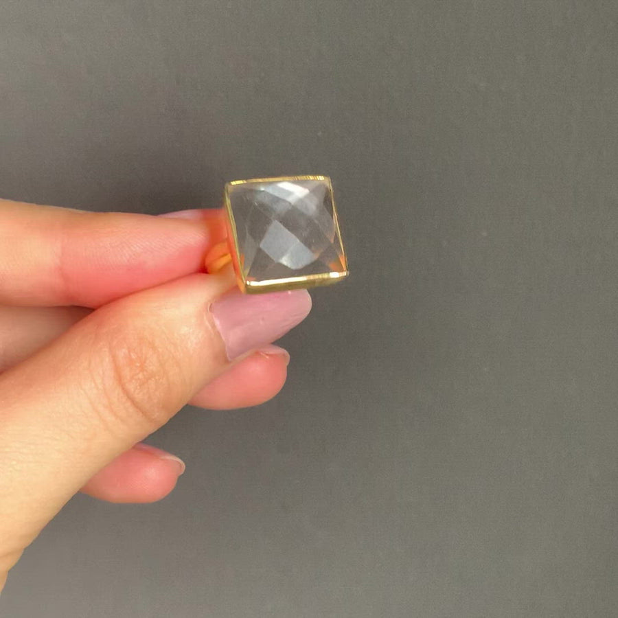 (Crystal/gold) Big solid square ring 
