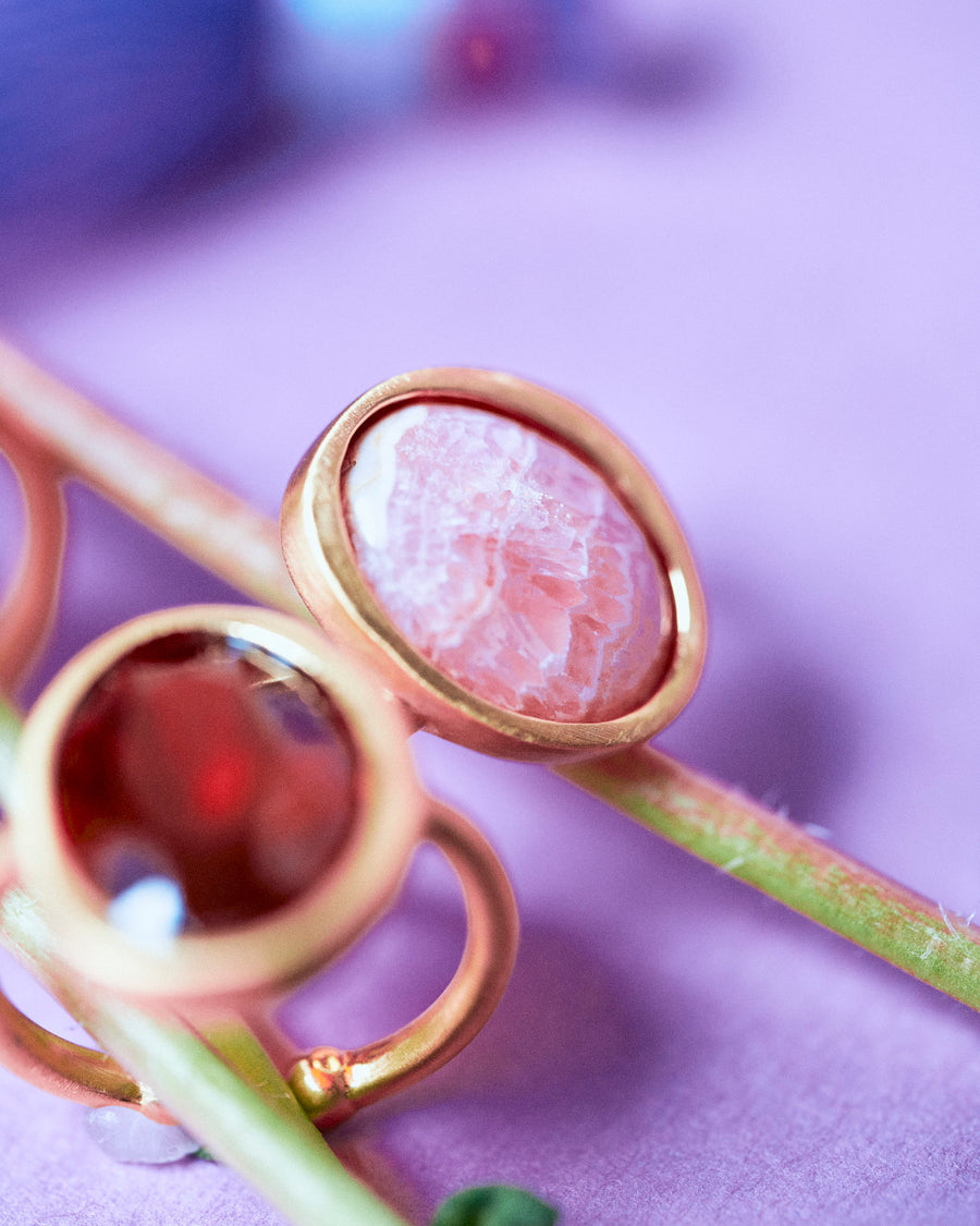 (Rhodochrosite/gold) ibitsu oval earcuff